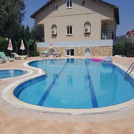 מלון Sonmez 3*
